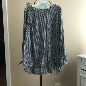 Adrienne Buffalo check top